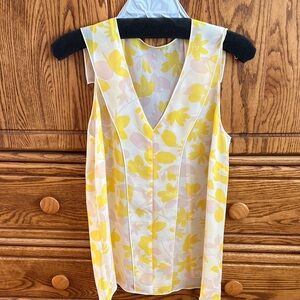 Floral Cabi Yellow Sleeveless Women's Top